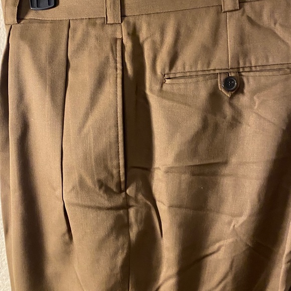 Sean John Men's Olive-Brown Dress Chinos - Picture 5 of 5